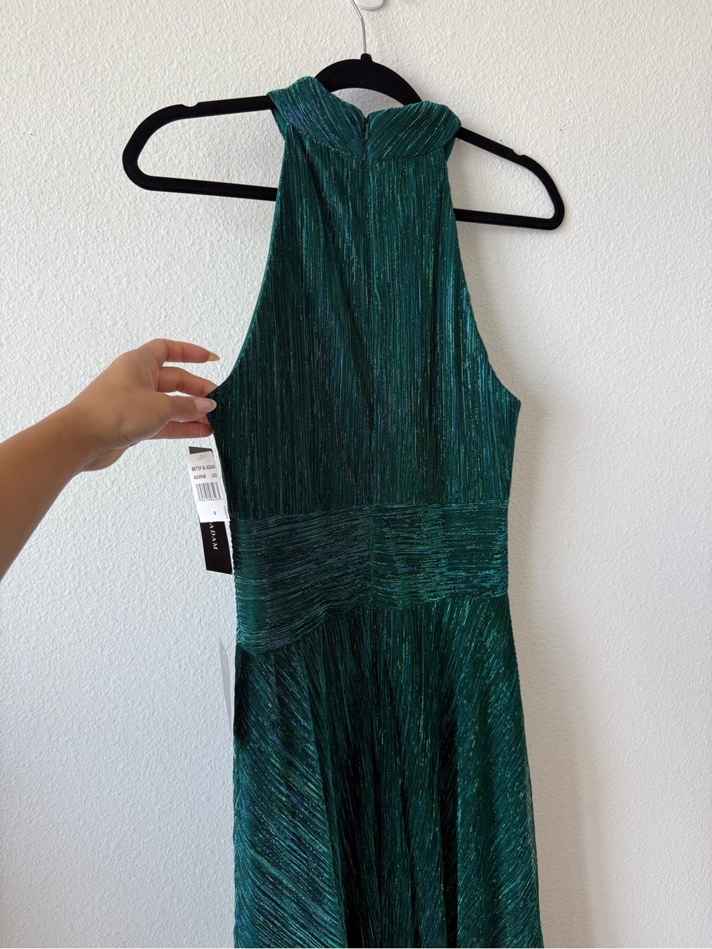 NWT Betsy & Adam Gown - Picture 10 of 13